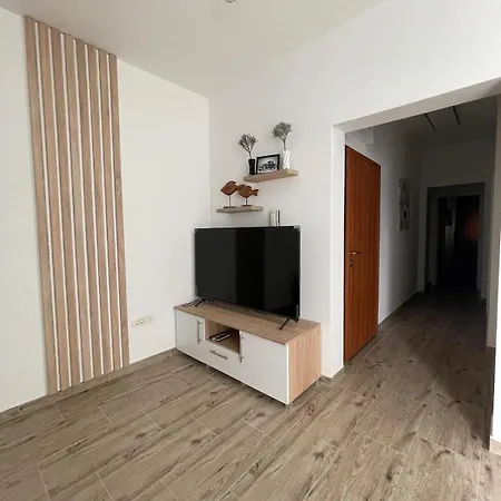 Apartment Seaesta - Nika *